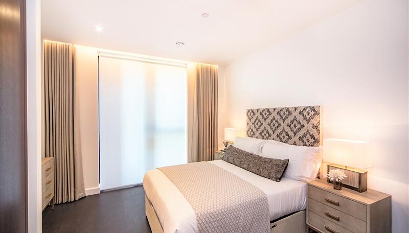 4 Thornes House, 6-8 Charles Clowes Walk, London